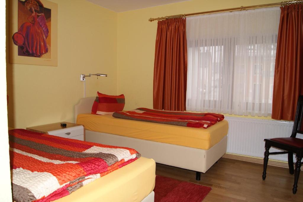 Hotel Kugel Trier Rum bild